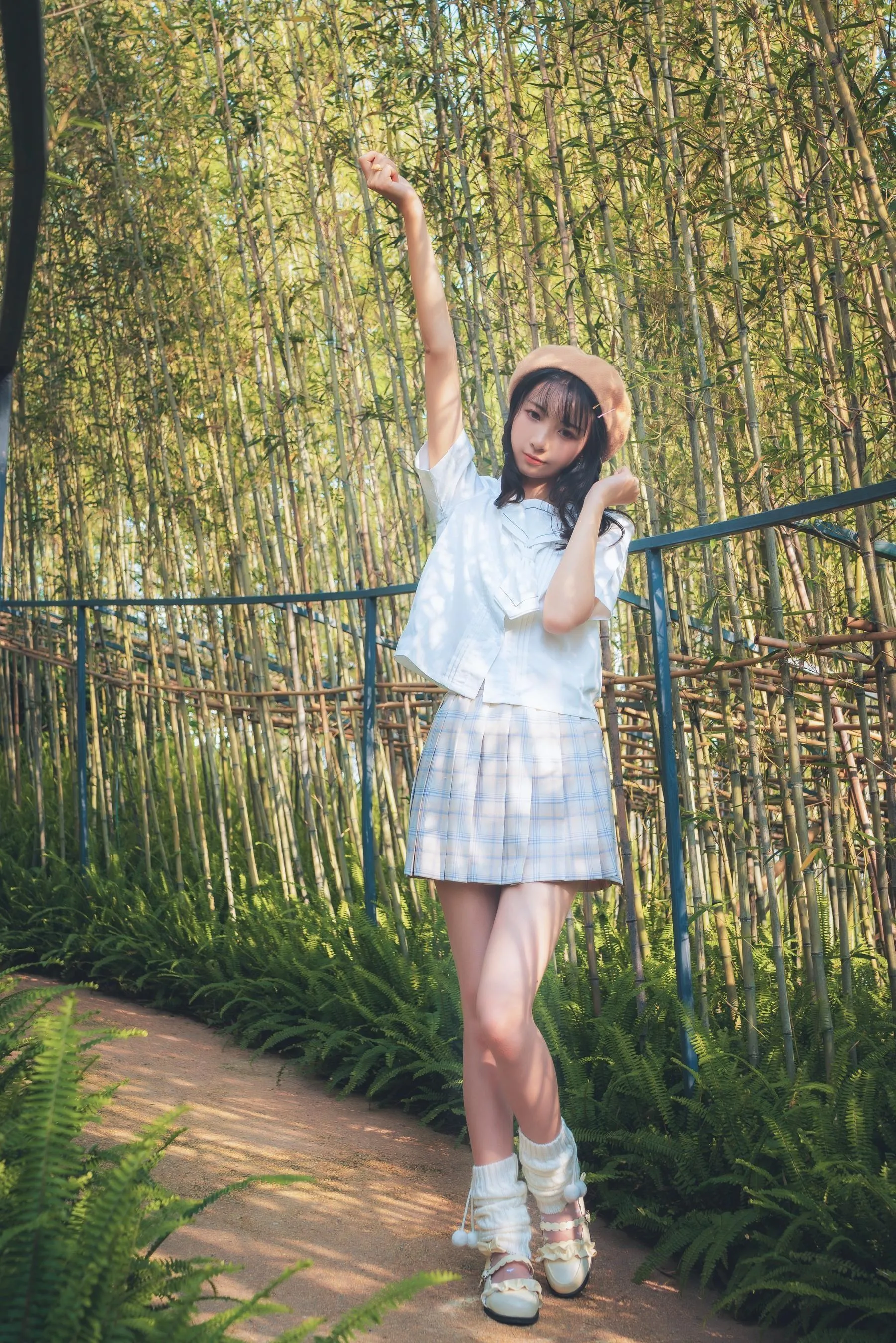 西瓜少女 NO.006 白云森林短袖无外套 [40P]插图8